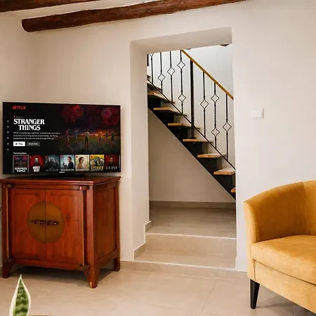 Villa Casablanca By Holidaykeys *